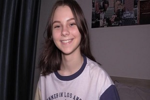 Hiyouth – Barely Authorized Teen Information FIRST SEX TAPE With Her Properly