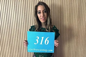 Safira Yakkuza – One other Spanish mannequin will exhibit her expertise on the casting – E316