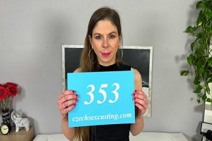 Alice Maze – Scorching brunette milf makes probably the most of a casting fuck – E353