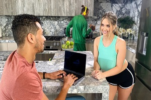 Angie Religion – Huge Naturals Kitchen Cheater