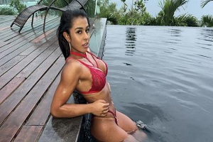 Cah Inacio – Sexy Brunette Brazilian with Nice Ass Fucked within the Backyard