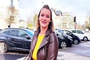 Kelly – Kelly, 30, confirms her attraction to onerous intercourse!
