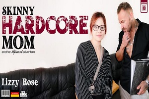 Lizzy Rose – Hardcore intercourse and a mouth stuffed with cum is the moist dream of German mother Lizzy Rose