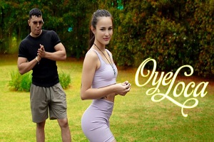 Lucy Mendez – The Rock Tells Me To Fuck You