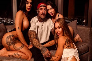Nicole Aniston, Eva Maxim & Emma Rose Group Intercourse Frist Ever Trans Orgy
