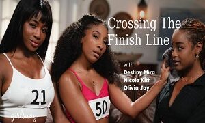 Nicole Kitt, Future Mira & Olivia Jay – Crossing The End Line