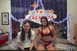 Sofie Marie – Reside Cam Present With Conor Coxxx