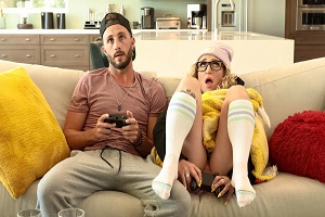 Susie Stellar – Gamer Lady Suprise