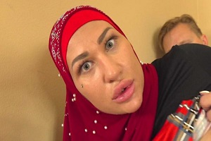 Emma Turner – A lady in a hijab stole the financial savings and has to pay together with her pussy