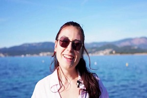 Mia – Mia, 24 years outdated, from Hyères!