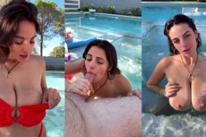 Alexa Pearl NEW Onlyfans Pool Stay Moist BJ