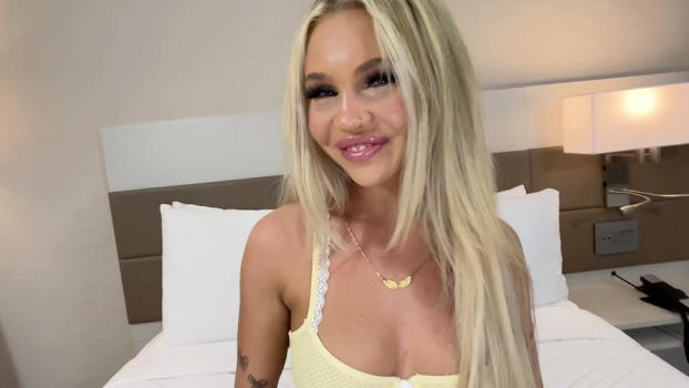 Lakelynn – Fantasy Fuck