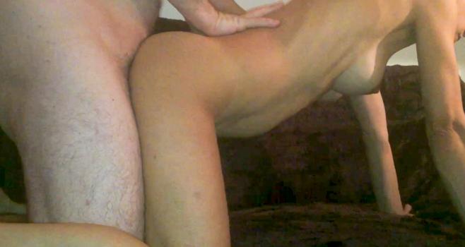 bAmateurs – Intimate Sofa Intercourse