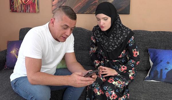 Olivia Westsun – Scorching quickie with sexy babe in hijab