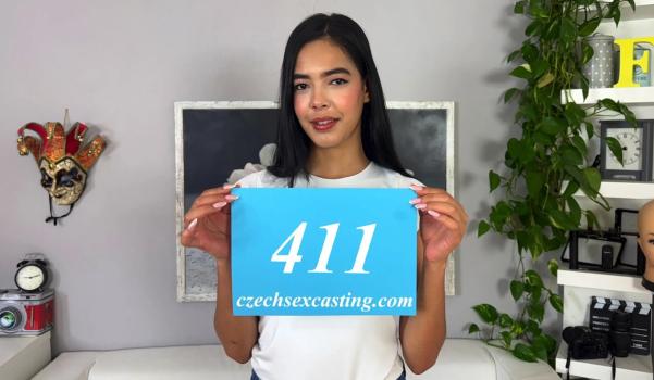 Unknown – Attractive Latin brunette tries her luck with a sexy cameraman – E411