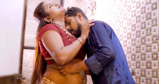 Desi Bang – Curvy Indian MILF Fucking In Toilet