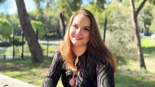 Lily – Lily, 23, completely lets go!