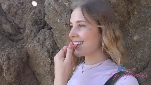 Fiona Peaches – Topanga – Half 1