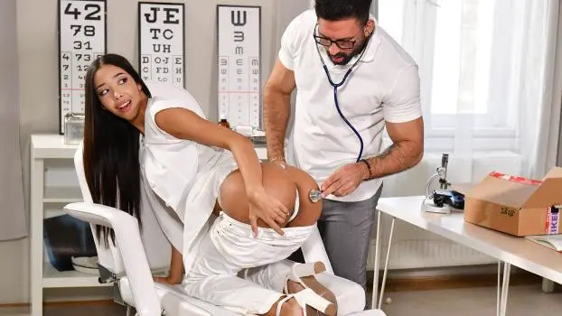Lia Lin – Naughty Nurse Lia Lin Pays Off Her Driver With Her Seductive Sexual Expertise