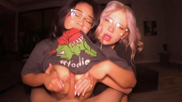 Beaux Peeps & Jasmine Teaa – Nerdy Finest Good friend Shares Cock Midnight POV Threesome OnlyFans Leak