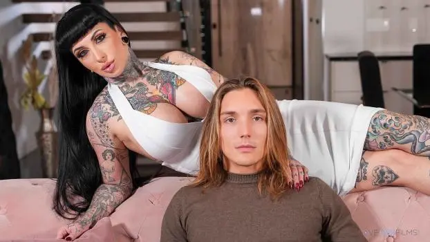Jessie Lee – Make Up Therapeutic massage