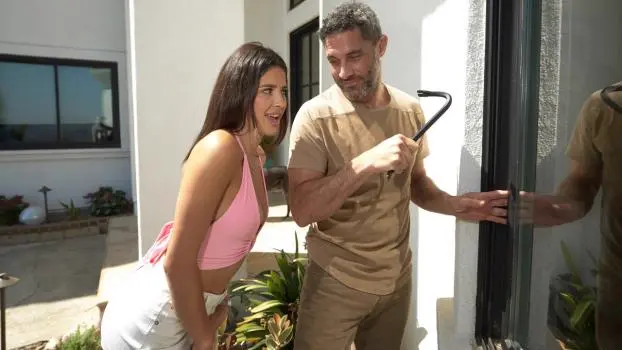 Kylie Rocket – Breaking & Getting into Her Pussy