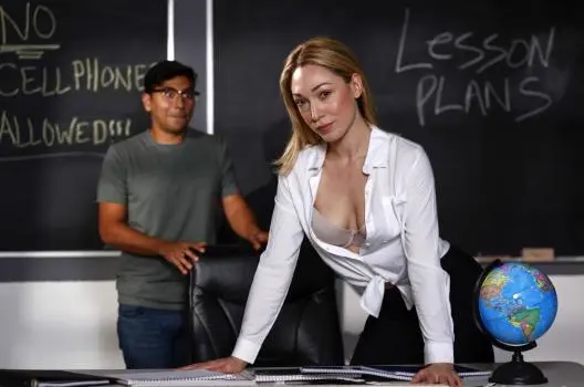 Lily LaBeau – Intimate Classes