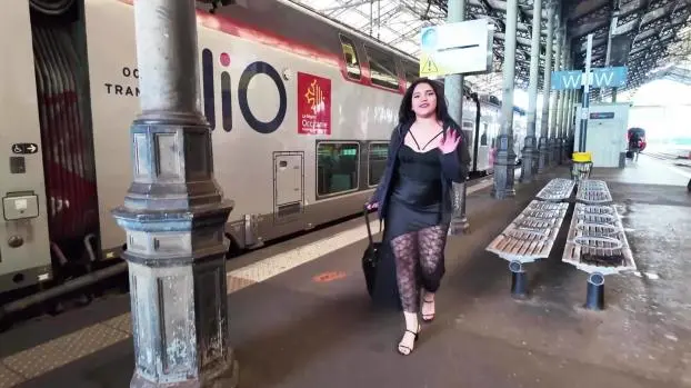 Layali – Layali, 19 years outdated, from Colombes!