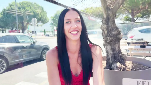 Louna – Louna, 28 years previous, from Marseille!
